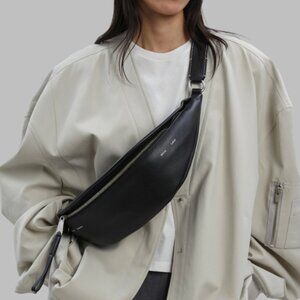 Proenza Schouler White label Stanton Leather Sling Bag - Black